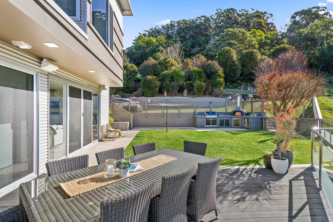 House in Corrimal, New South Wales, Australia 2 - 17096295