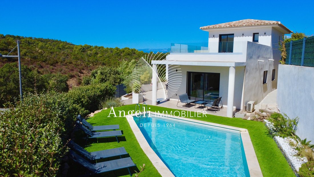 Villa in Frejus, Provence-Alpes-Côte d'Azur, France 1 - 17091951
