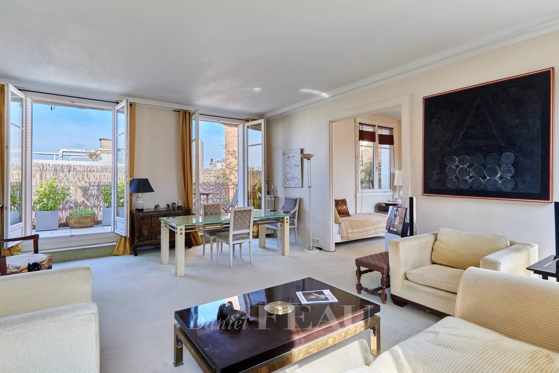 Apartment in Chaillot, Paris 16e Arrondissement, Paris 2 - 17089536