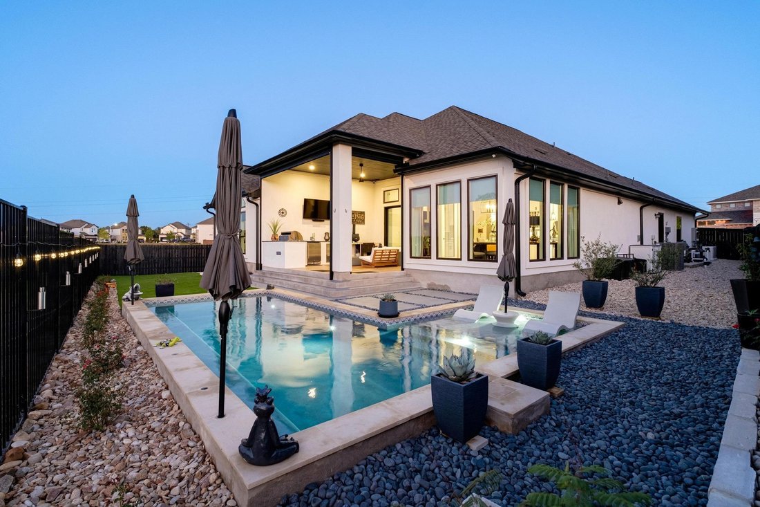 House in Leander, Texas, United States 2 - 17089747