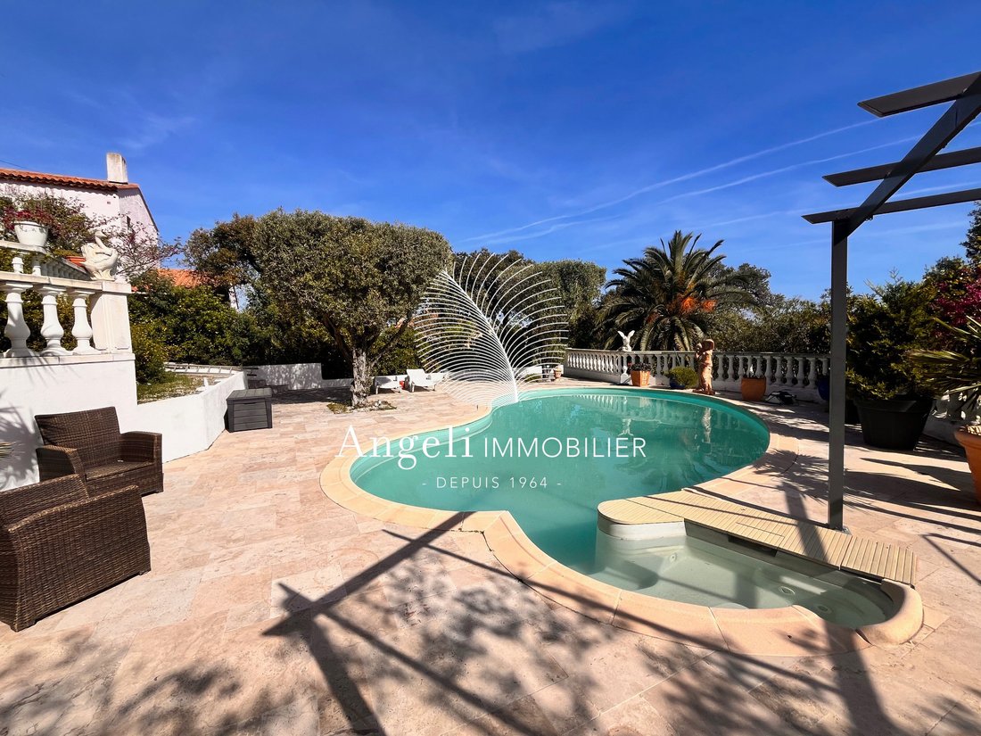 House in Frejus, Provence-Alpes-Côte d'Azur, France 2 - 17091721