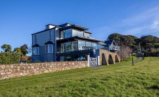 House in Guernsey, Guernsey 1