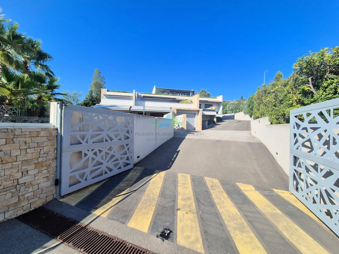 Apartment in Les Issambres, Roquebrune-sur-Argens, France 5 - 17091561