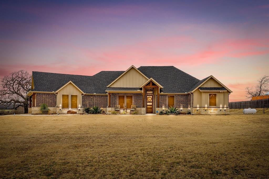 House in Springtown, Texas, United States 1 - 17093878