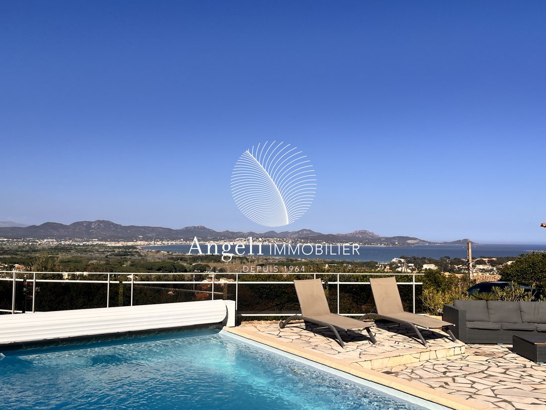 Villa in Frejus, Provence-Alpes-Côte d'Azur, France 3 - 17091884