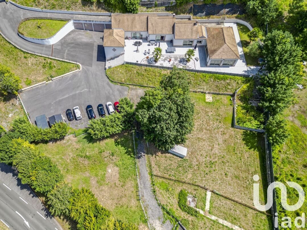 Casa en L'Isle-Adam, Isla de Francia, Francia 2 - 17096530