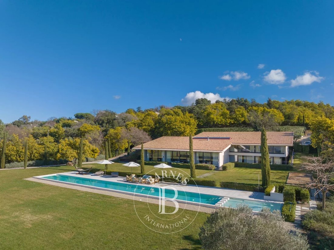 Villa in Les Termes, Mandelieu-la-Napoule, France 2 - 17094921
