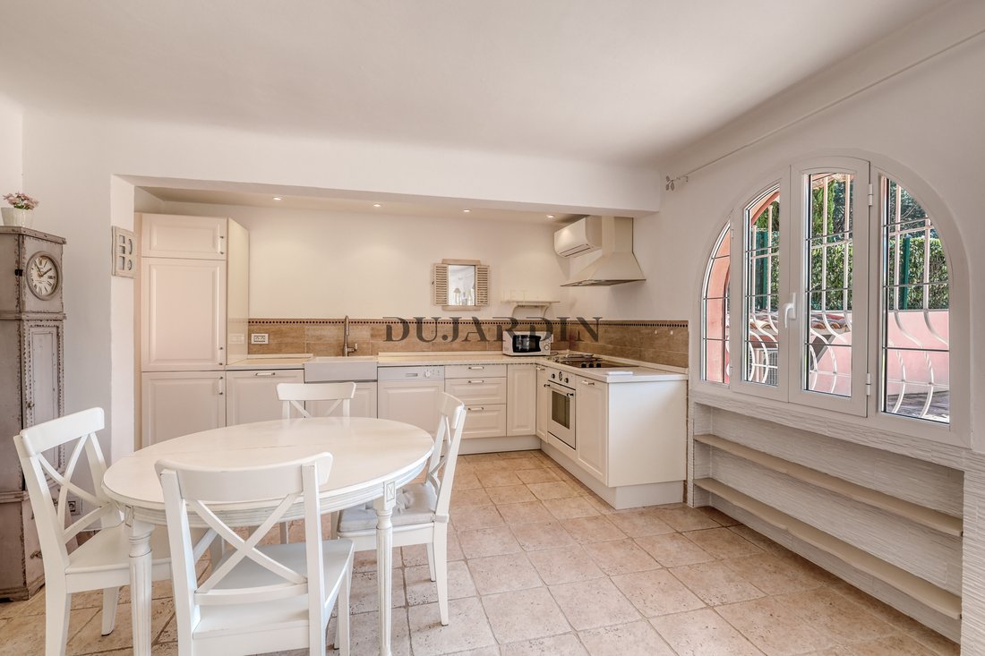 House in Zone Ouest Urbaine, Saint-Tropez, France 5 - 17091643