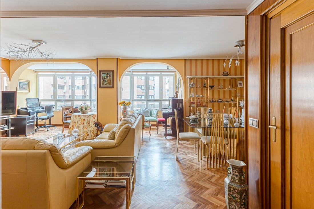 Apartment in Fuencarral-El Pardo, Madrid, Spain 1 - 17095159