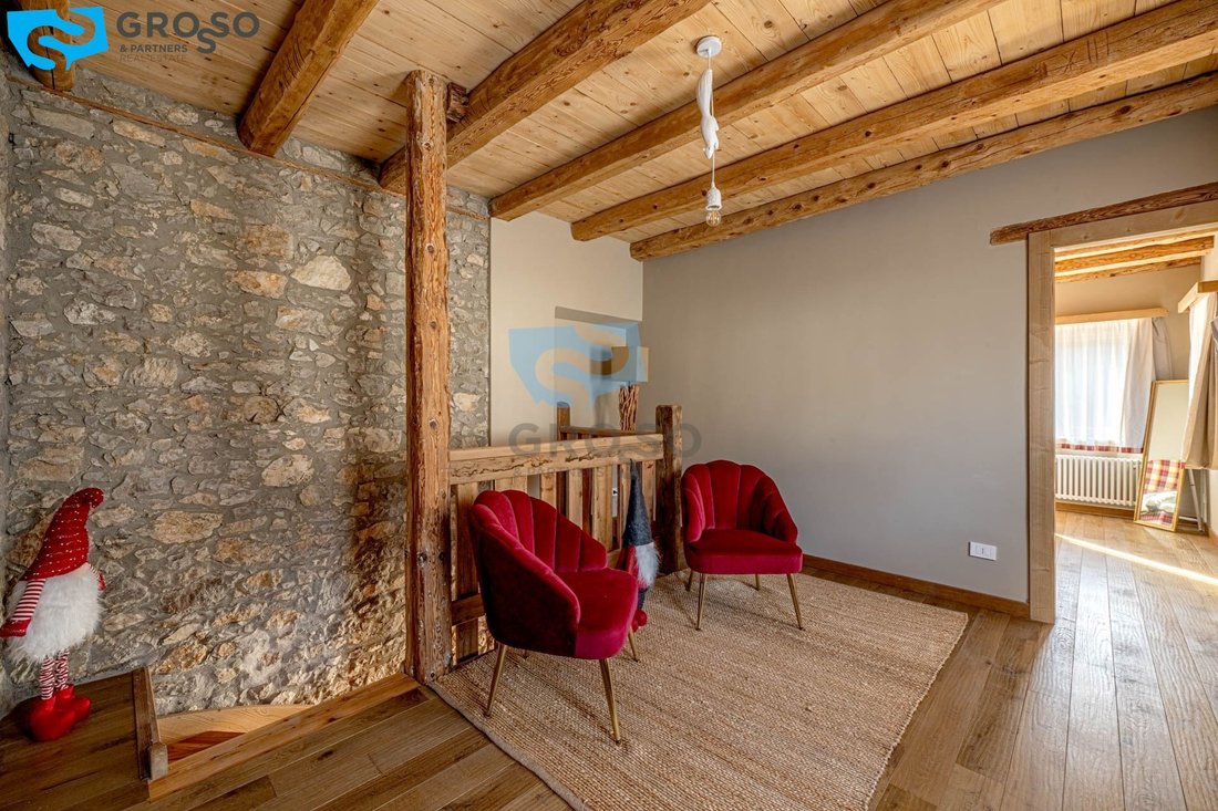 Estate in Vigo di Cadore, Veneto, Italy 2 - 17093775