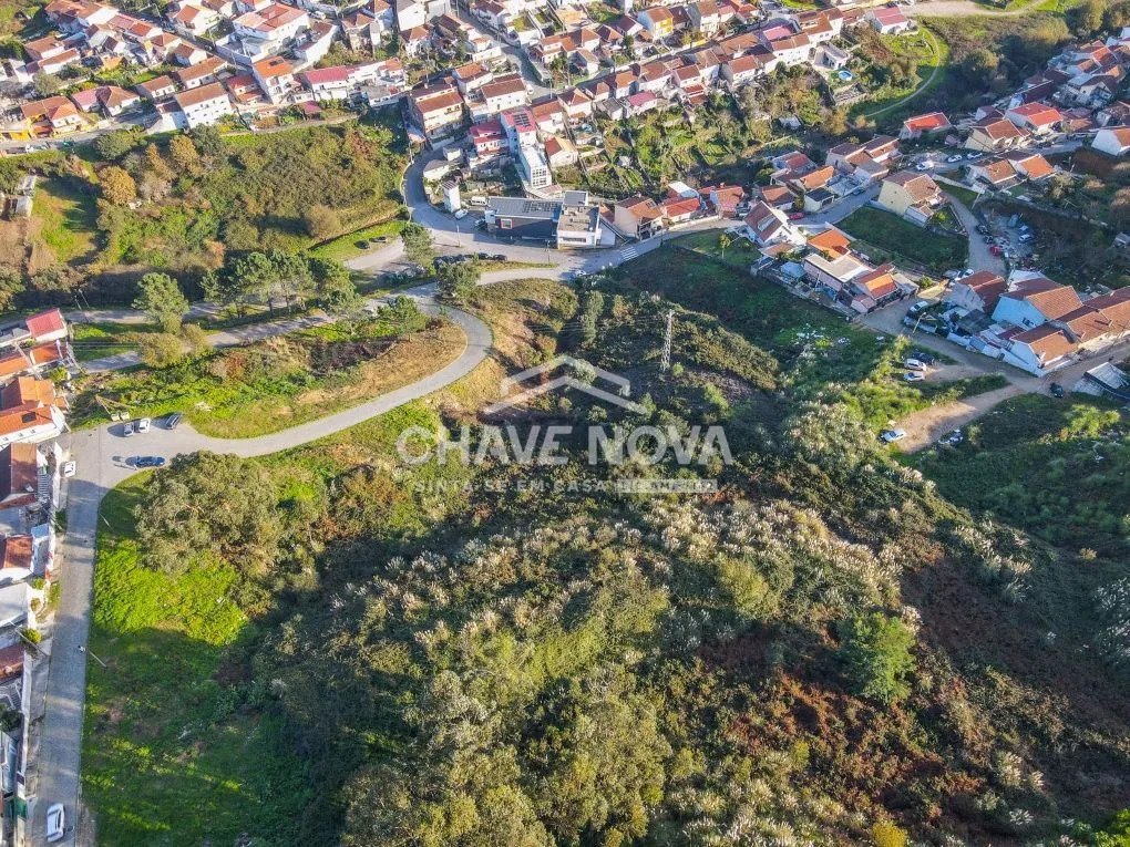 Land in Fanzeres e Sao Pedro da Cova, Porto District, Portugal 1 - 17089888