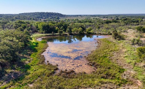 Land in Henrietta, Texas, United States 1