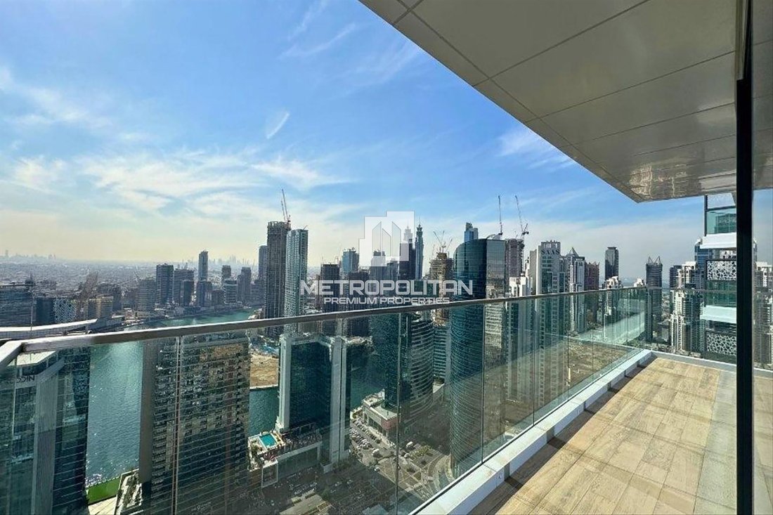 Apartment in Downtown Dubai, Dubai, United Arab Emirates 2 - 17091452