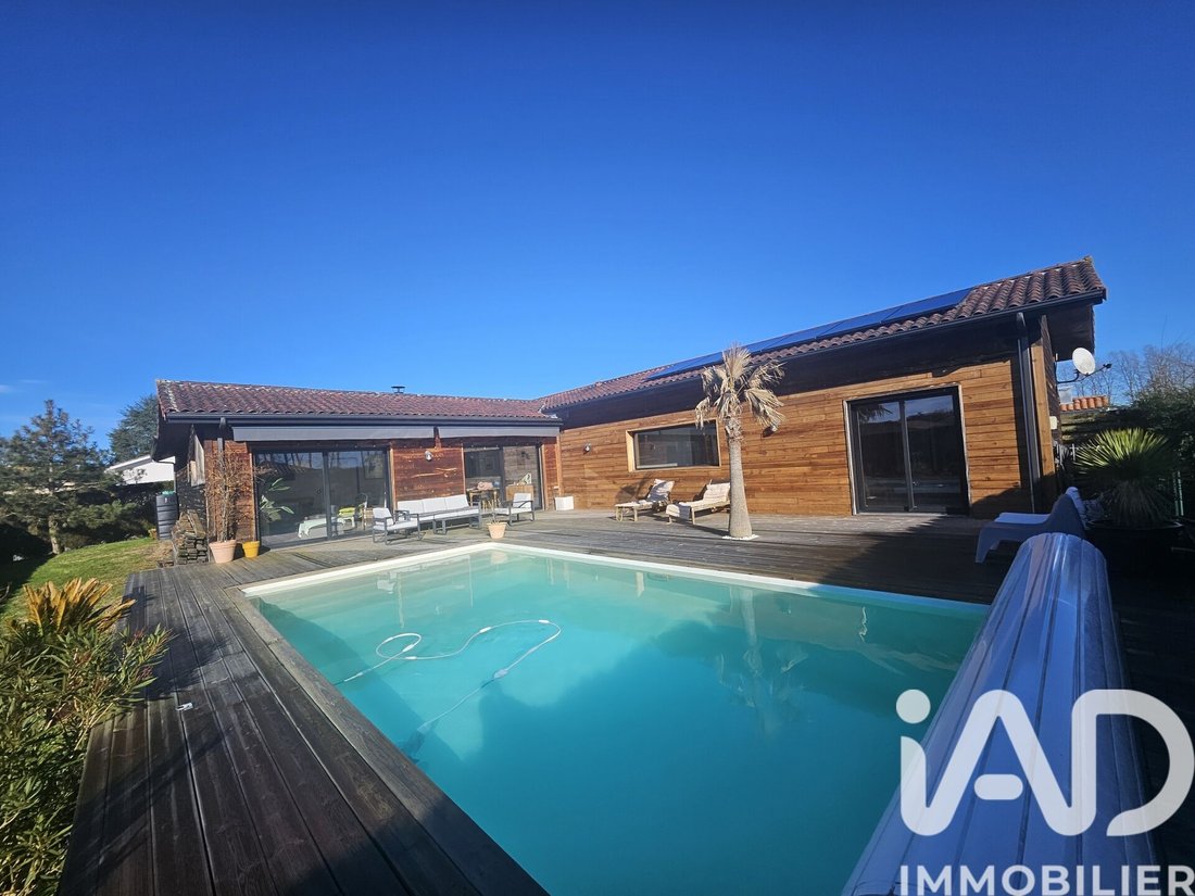 House in Oeyreluy, Nouvelle-Aquitaine, France 2 - 17023000