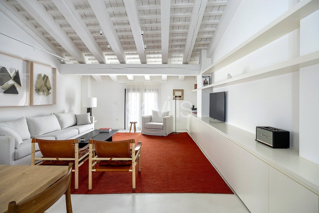Apartment in Ciutat Vella, Barcelona, Spain 2 - 17090965