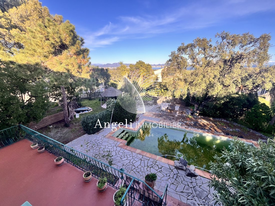 Villa in Frejus, Provence-Alpes-Côte d'Azur, France 4 - 17091802