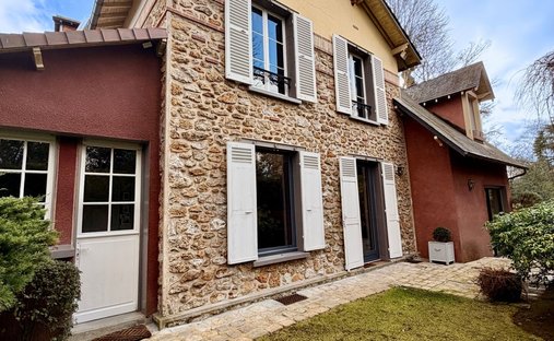 Maison à Les Bords de Seine, Soisy-sur-Seine, France 1