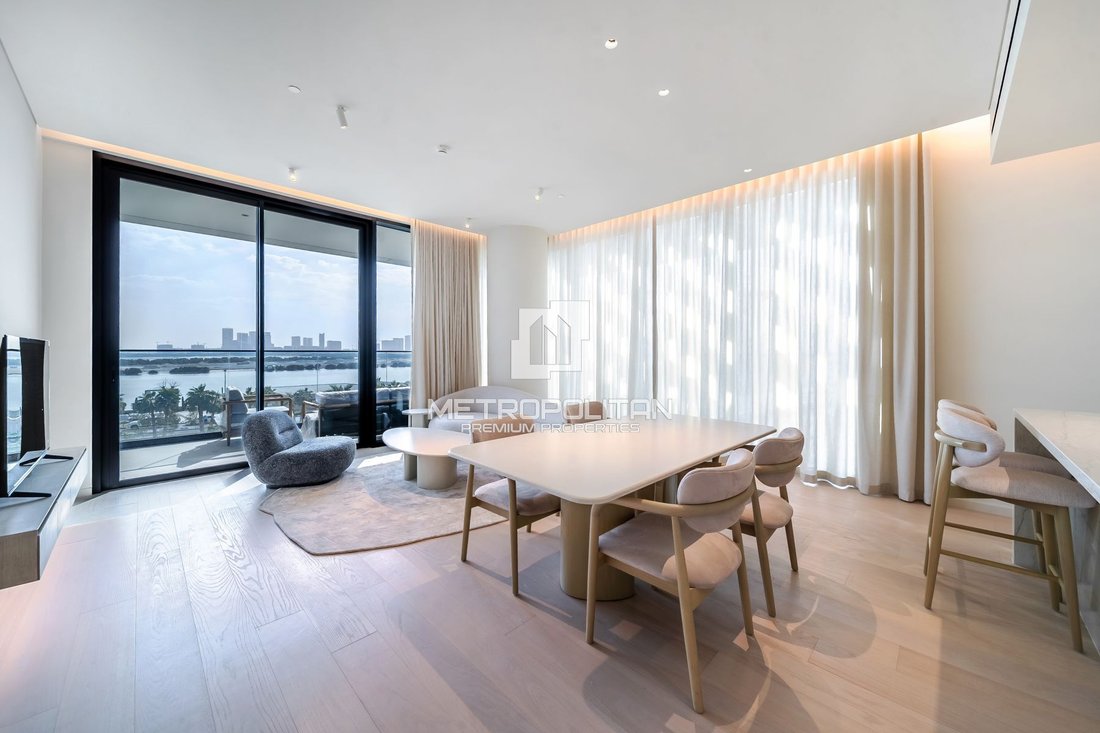Apartment in Al Jaddaf, Dubai, United Arab Emirates 1 - 15955222