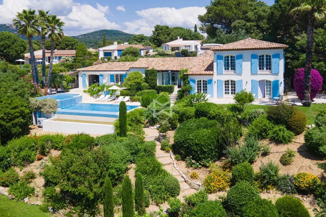 Villa in Basse Suane-Les Virgiles, Sainte-Maxime, France 1 - 15302092