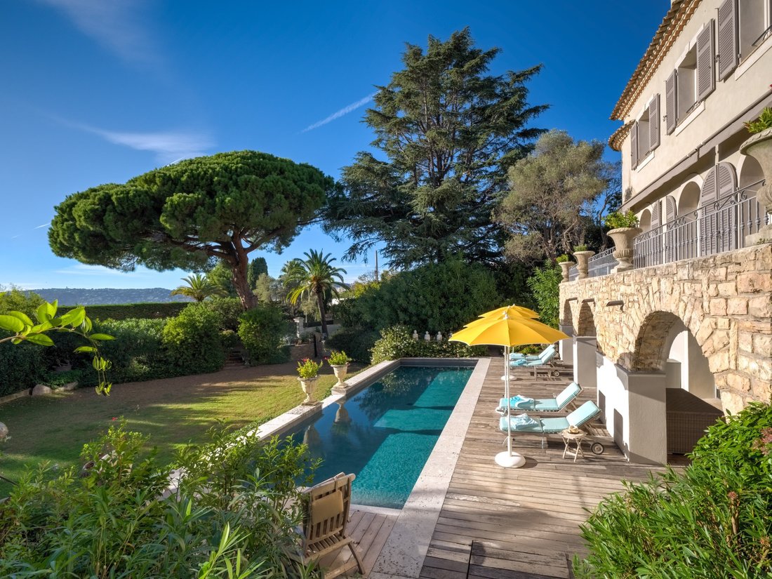 House in Antibes, Provence-Alpes-Côte d'Azur, France 1 - 17091105
