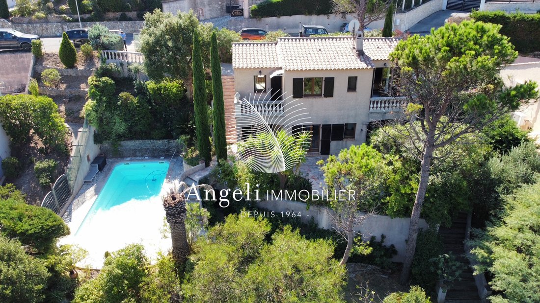 Villa a Les Issambres, Roquebrune-sur-Argens, Francia 1 - 17091966