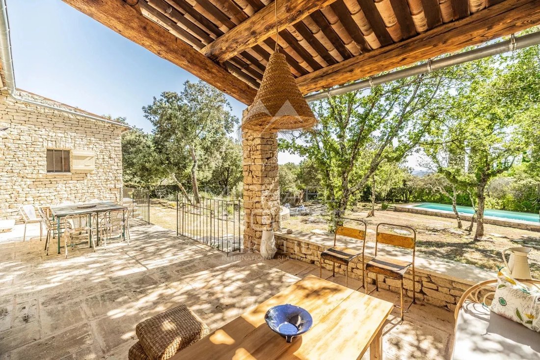 House in Gordes, Provence-Alpes-Côte d'Azur, France 3 - 17090797