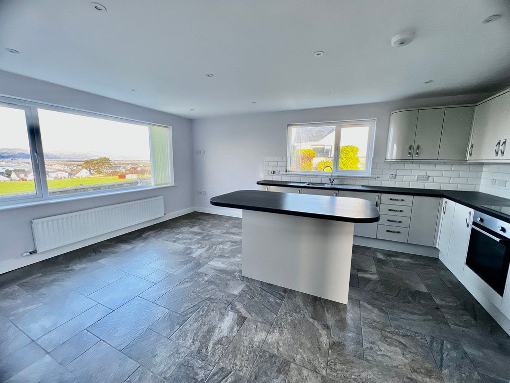 House in Bow Street, Wales 2 - 17095013