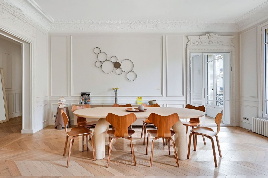 Apartment in Hoche-Friedland, Paris 8e Arrondissement, Paris 3 - 17071849