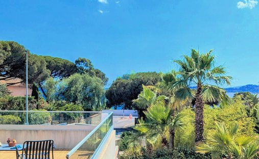 Apartment in Les Issambres, Roquebrune-sur-Argens, France 1