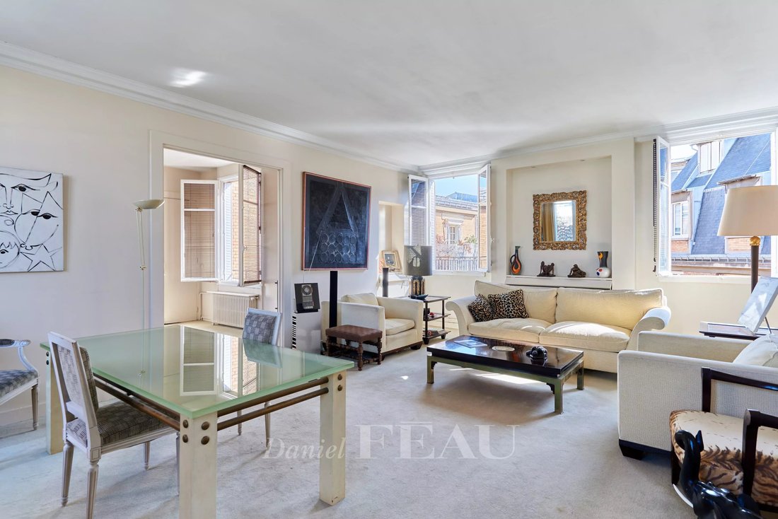 Apartment in Chaillot, Paris 16e Arrondissement, Paris 3 - 17089536