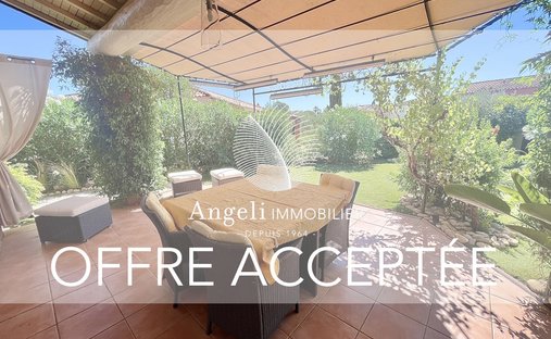 Villa en Ecarts, Roquebrune-sur-Argens, Francia 1