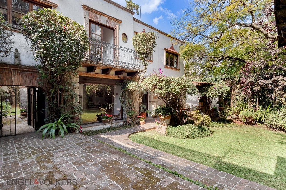 House in Mexico City, Mexico 1 - 17094733