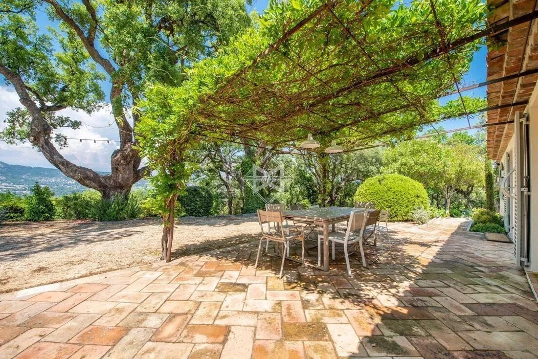 Villa in Le Plan-de-la-Tour, Provence-Alpes-Côte d'Azur, France 5 - 17090312