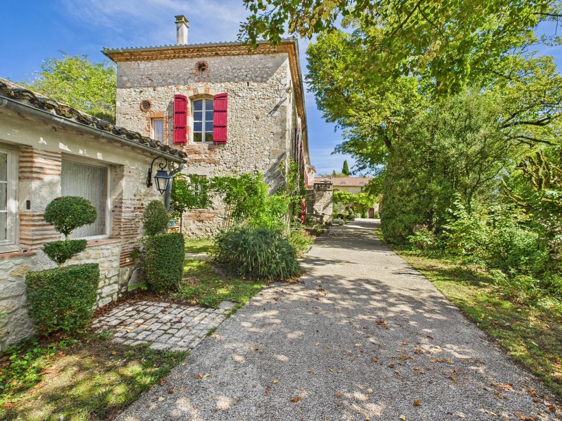 House in Penne-d'Agenais, Nouvelle-Aquitaine, France 1 - 16329189
