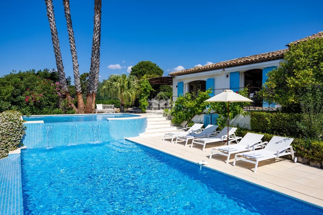Villa in Basse Suane-Les Virgiles, Sainte-Maxime, France 3 - 15302092
