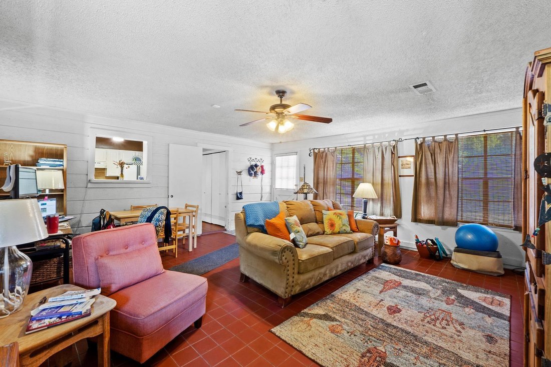 House in Austin, Texas, United States 3 - 17089760