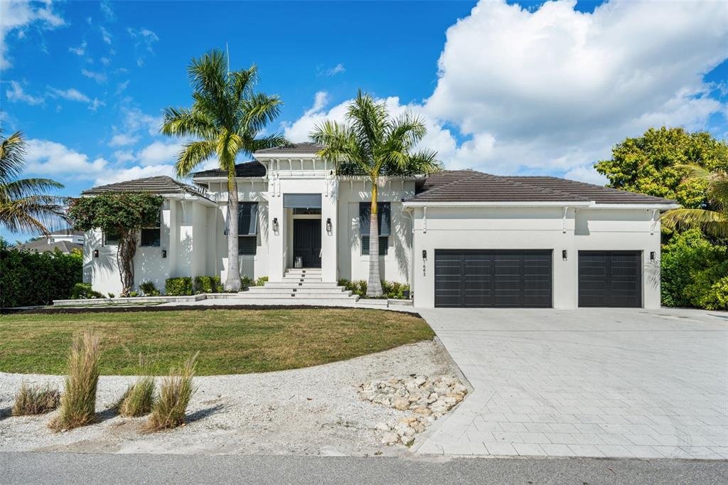 House in Sarasota, Florida, United States 2 - 17092646