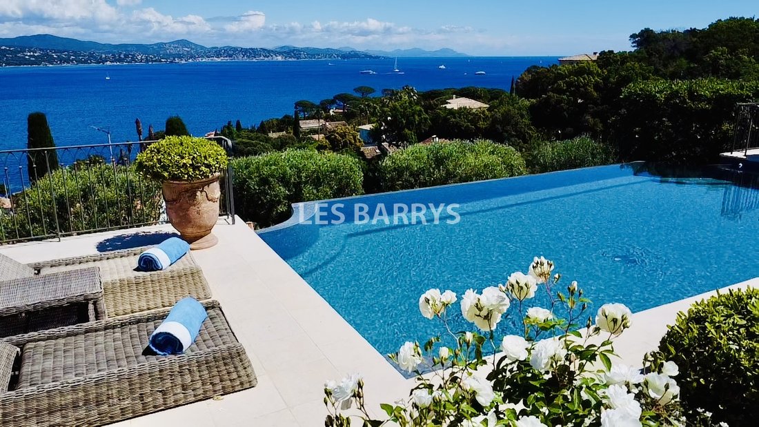 Villa in Gassin, Provence-Alpes-Côte d'Azur, France 2 - 17091565