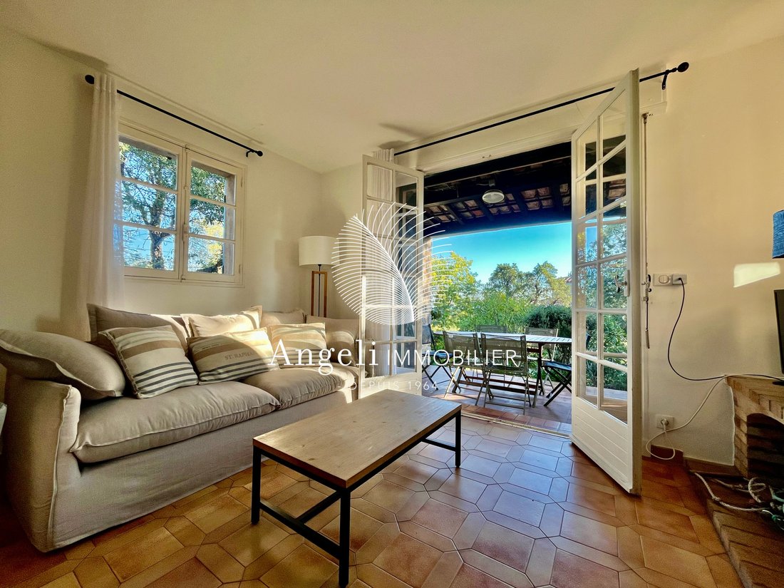House in Frejus, Provence-Alpes-Côte d'Azur, France 4 - 17092011