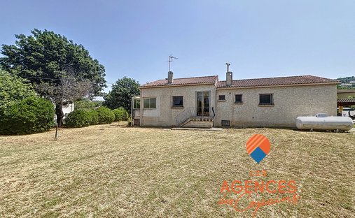 House in Coste Chaude-Mauveou, La Seyne-sur-Mer, France 1