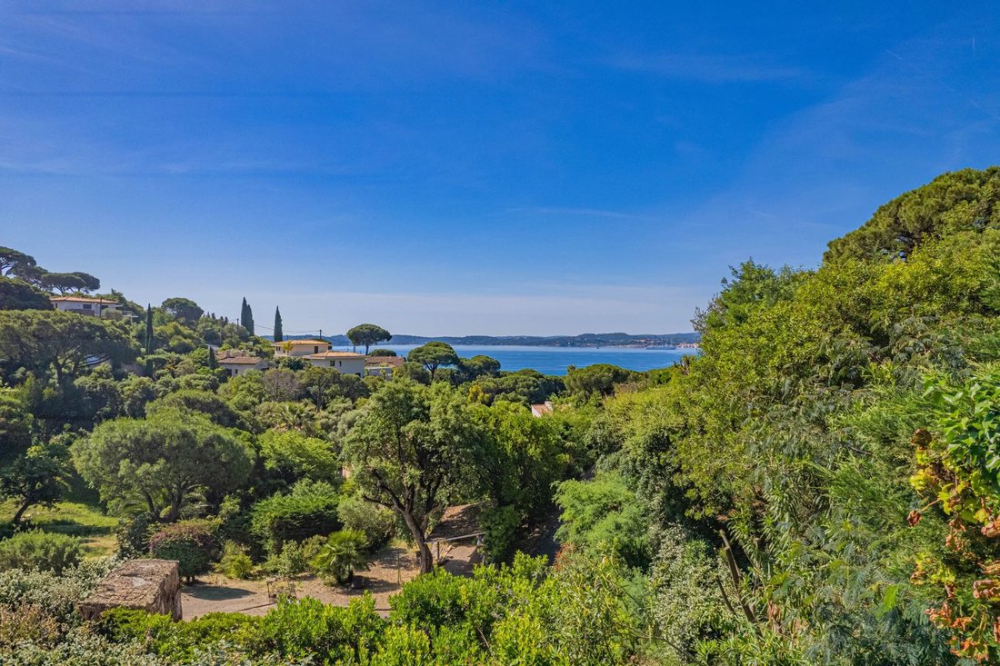 Villa in Nartelle-Noyer-Bellevue-bd des Sardinaux, Sainte-Maxime, France 3 - 17090956
