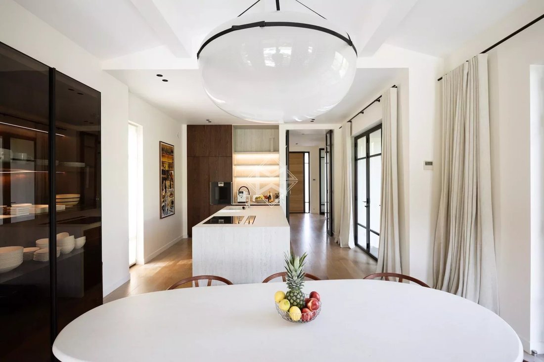 Villa in Les Termes, Mandelieu-la-Napoule, France 5 - 15302038