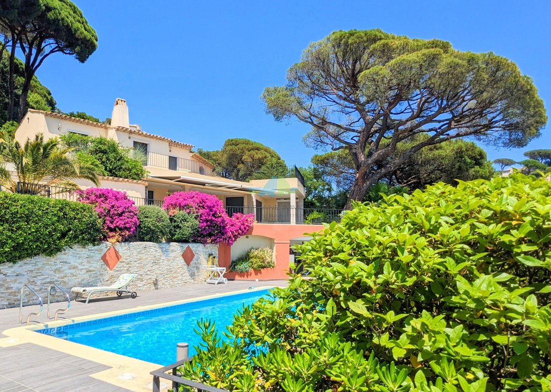 House in Ville-Les Saquedes-Le Bouillonnet, Sainte-Maxime, France 2 - 17091539