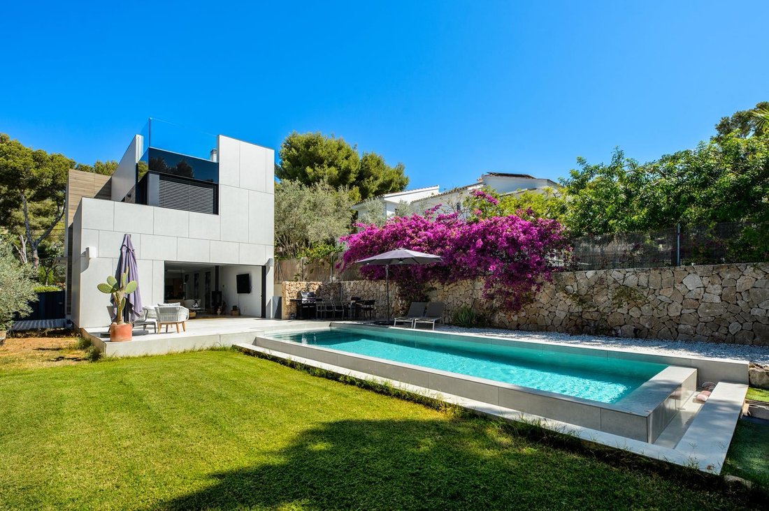 Villa in Portals Nous, Calvia, Balearic Islands 3 - 17090426