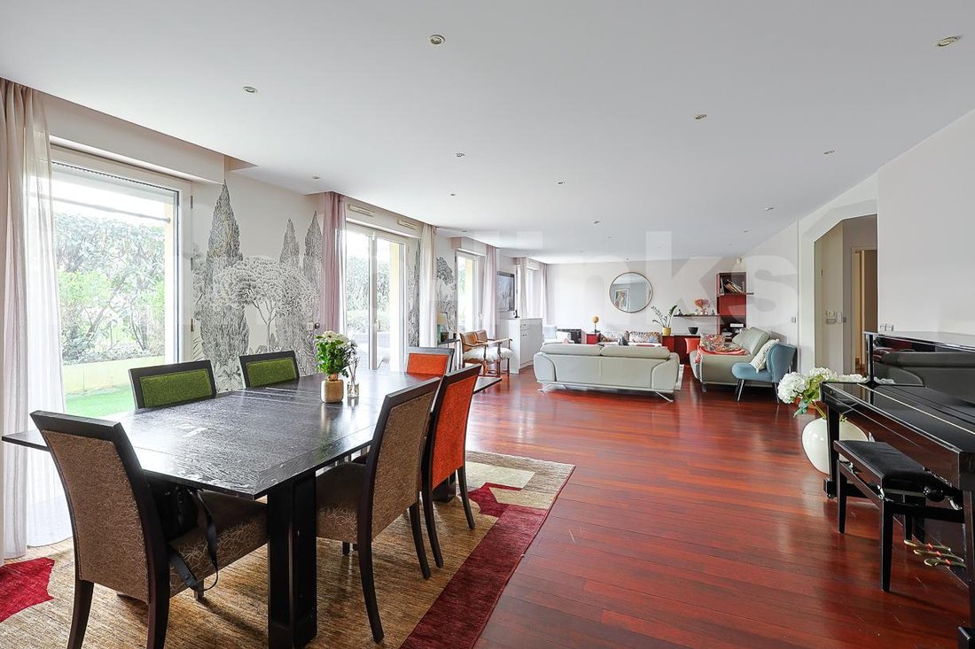 Apartment in Archevêché, Charenton-le-Pont, France 3 - 17094530