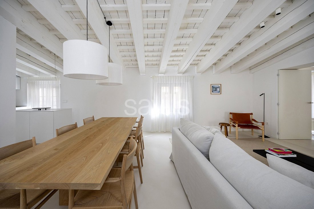 Apartment in Ciutat Vella, Barcelona, Spain 2 - 17090958