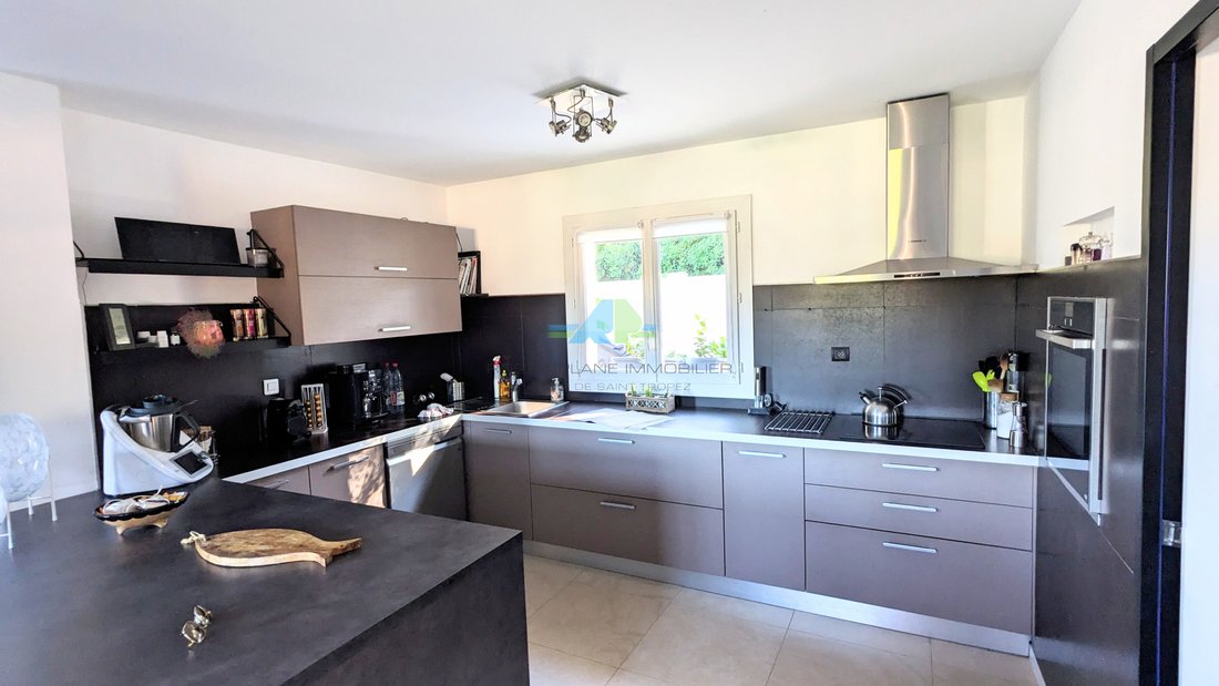 House in Ville-Les Saquedes-Le Bouillonnet, Sainte-Maxime, France 5 - 17091649