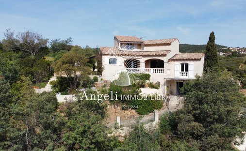 Villa in Les Issambres, Roquebrune-sur-Argens, France 1