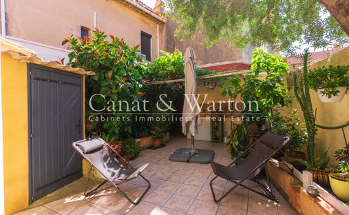 House in Mourillon-Centre, Toulon, France 1