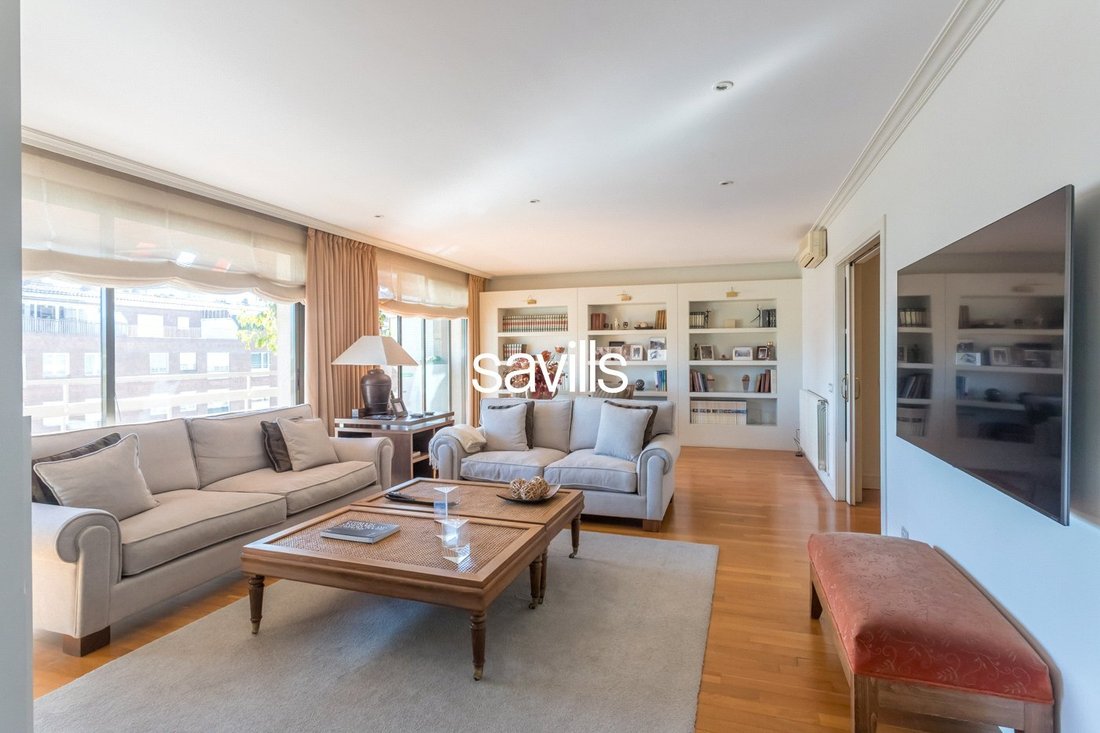 Apartment in Les Corts, Barcelona, Spain 2 - 17090992